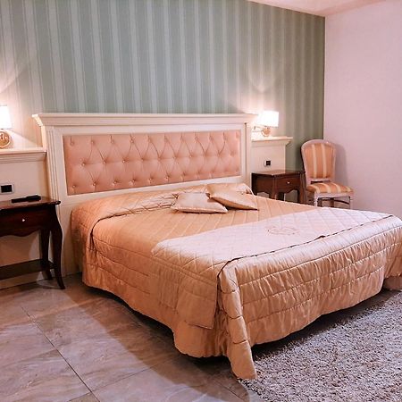 Regina Di Saba - Hotel Villa Per Ricevimenti Гроттамінарда Екстер'єр фото
