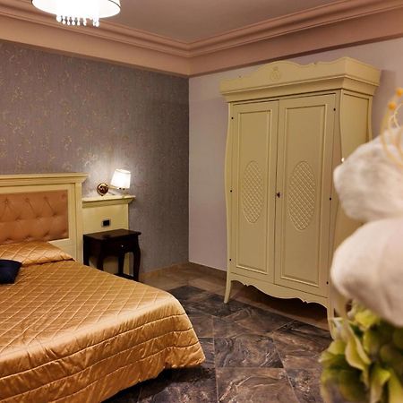 Regina Di Saba - Hotel Villa Per Ricevimenti Гроттамінарда Екстер'єр фото