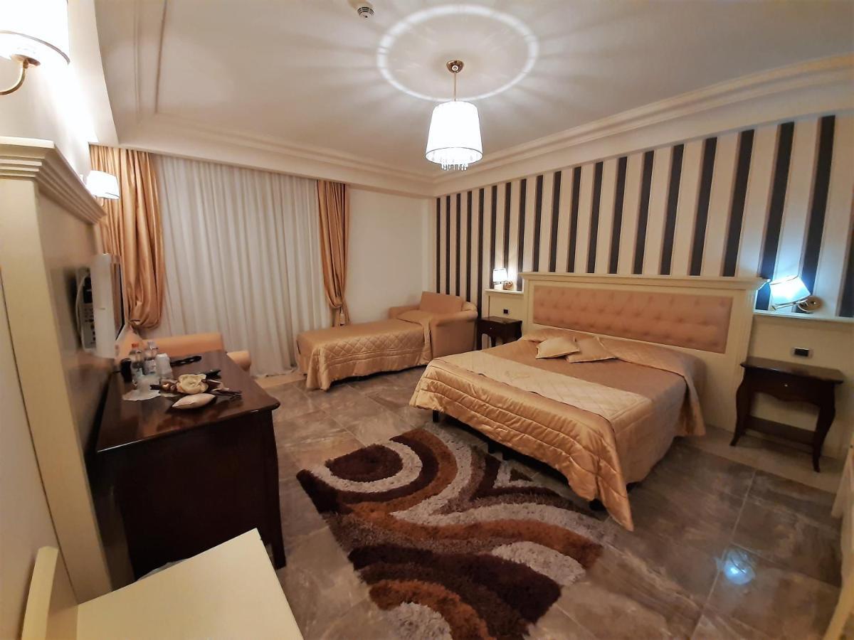 Regina Di Saba - Hotel Villa Per Ricevimenti Гроттамінарда Екстер'єр фото