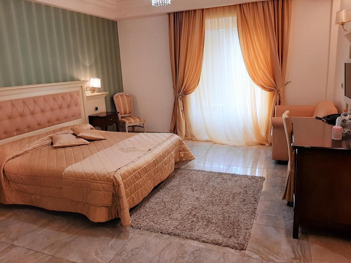 Regina Di Saba - Hotel Villa Per Ricevimenti Гроттамінарда Екстер'єр фото